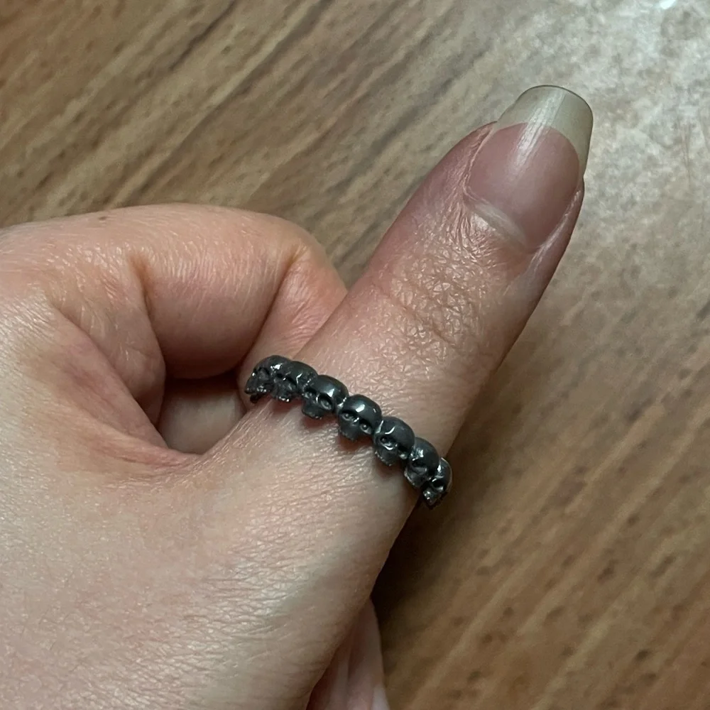 Sterling Silver Skull Ring